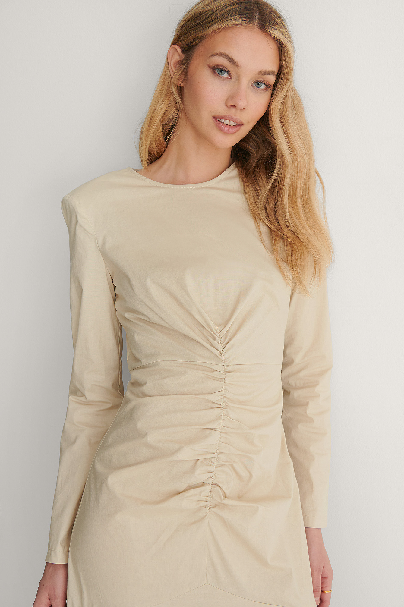 Ruched Long Sleeve Dress Beige | na-kd.com
